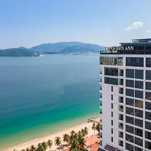 5* Otel Queen Ann